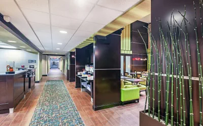 Photo 4 - Hampton Inn & Suites Houston/League City