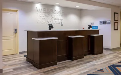 Photo 3 - Hampton Inn Milford