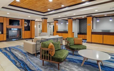 Photo 3 - Fairfield Inn & Suites by Marriott Commerce