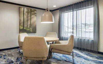 Photo 4 - Fairfield Inn & Suites by Marriott Commerce