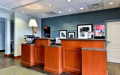 Photo 3 - Hampton Inn Ellsworth/Bar Harbor