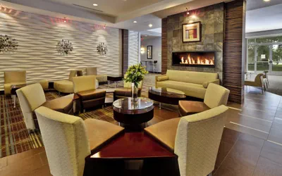 Holiday Inn Detroit Metro Airport by IHG