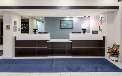 Photo 3 - Homewood Suites by Hilton Rochester/Greece, NY