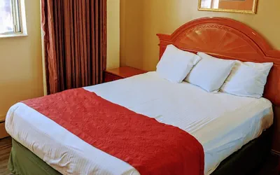 Photo 4 - Jets Motor Inn