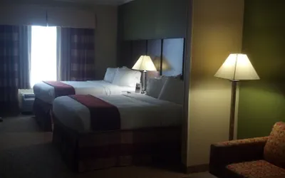 Photo 3 - Holiday Inn Express & Suites Bonifay by IHG