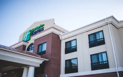 Holiday Inn Express & Suites Morton - Peoria Area by IHG