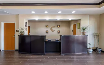 Photo 3 - Comfort Inn & Suites Glenpool