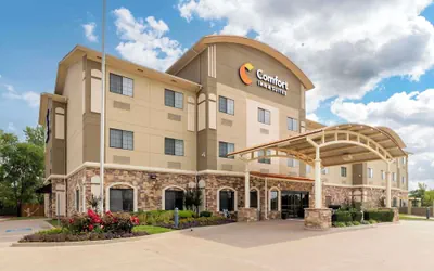 Photo 2 - Comfort Inn & Suites Glenpool