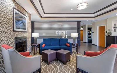 Photo 4 - Comfort Inn & Suites Glenpool