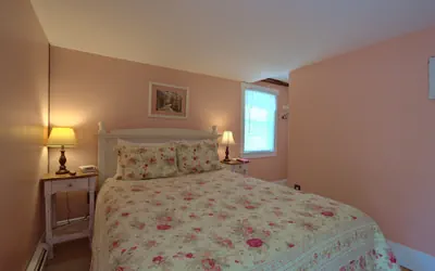 Photo 4 - The Ballard House Inn