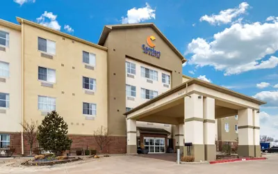 Photo 2 - Comfort Inn & Suites Oklahoma City West - I-40