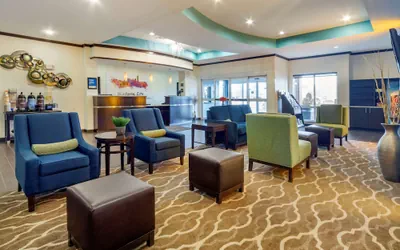 Photo 4 - Comfort Inn & Suites Oklahoma City West - I-40