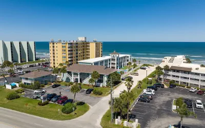 Photo 2 - Coastal Waters Inn