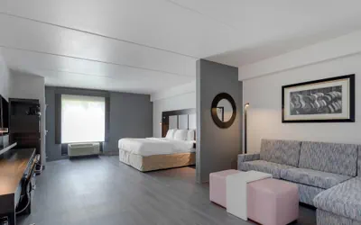 Photo 2 - Comfort Suites Mt. Juliet - Nashville Area