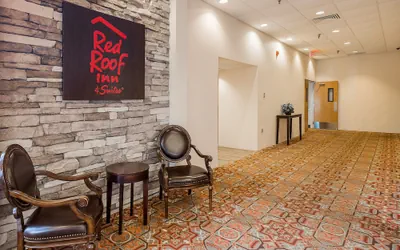 Photo 5 - Red Roof Inn & Suites Mt Holly - McGuire AFB