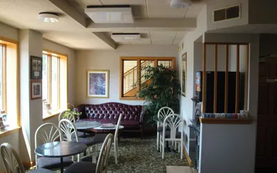 Photo 3 - Wilmington Inn Wilmington