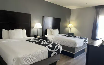 Photo 5 - La Quinta Inn & Suites by Wyndham Houston Energy Corridor