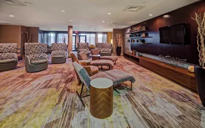 Photo 3 - Courtyard by Marriott Alexandria