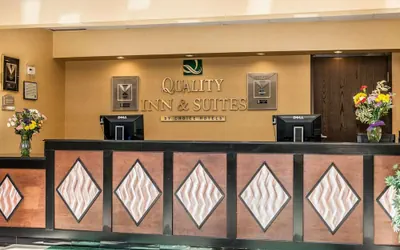 Photo 3 - Quality Inn & Suites Mattoon South