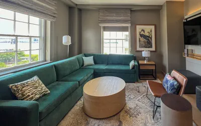 Photo 5 - Hotel Indigo Baton Rouge Downtown by IHG
