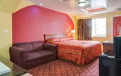 Photo 4 - Sky Palm Motel