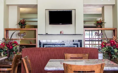Photo 4 - Comfort Inn & Suites Perry I-35