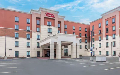 Hampton Inn & Suites Cincinnati/Uptown-University Area