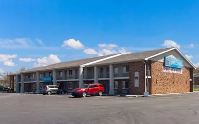 Motel 6 Youngstown, OH
