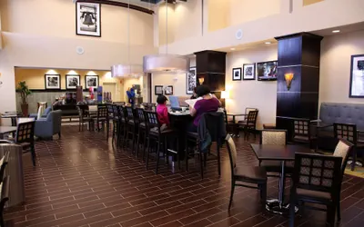 Photo 3 - Hampton Inn & Suites Carlsbad