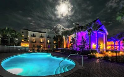 Photo 2 - 30A Inn & Suites
