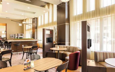 Photo 2 - Courtyard by Marriott Amarillo Downtown