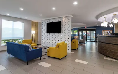 Photo 4 - Comfort Suites Natchitoches