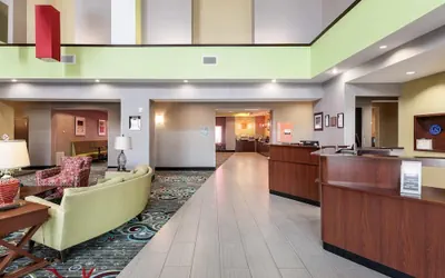 Photo 4 - Comfort Suites Greenville