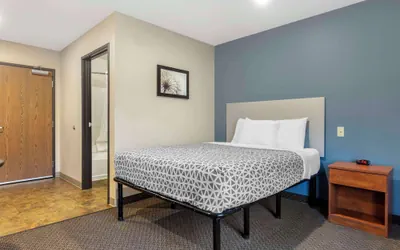 Photo 4 - WoodSpring Suites Raleigh Garner