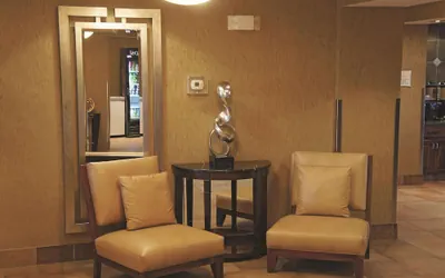 Photo 3 - La Quinta Inn & Suites by Wyndham Bismarck