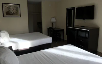 Photo 4 - Colton Inn