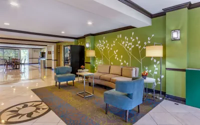 Photo 4 - Sleep Inn & Suites Jacksonville West