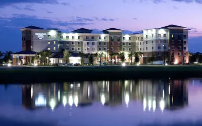 Photo 2 - Homewood Suites by Hilton Port Saint Lucie-Tradition
