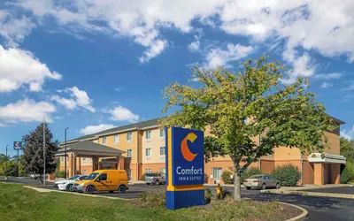 Photo 2 - Comfort Inn & Suites Porter near Indiana Dunes