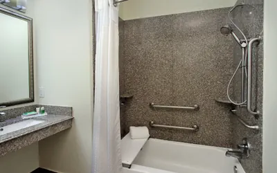 Photo 5 - Holiday Inn Hammond by IHG