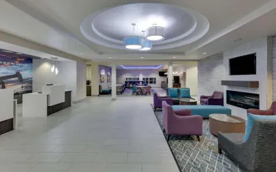 Photo 4 - La Quinta Inn & Suites by Wyndham Big Spring