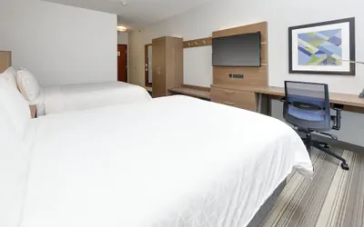 Photo 2 - Holiday Inn Express & Suites Denton North by IHG