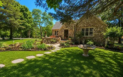 Photo 2 - Rock Cottage Gardens B&B