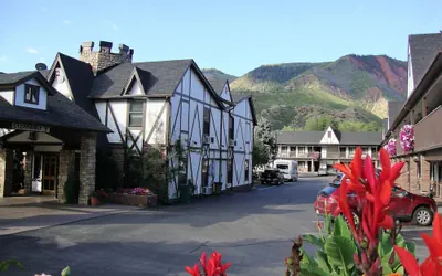 Photo 2 - Silver Spruce Inn