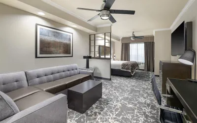 Photo 5 - Best Western Premier Crown Chase Inn & Suites