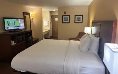 Photo 3 - Americas Best Value Inn St. Robert