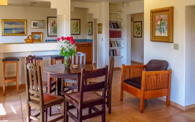 Photo 4 - Topanga Canyon Inn B&B