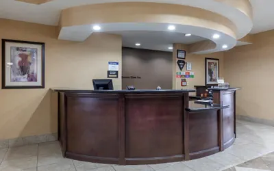 Photo 4 - Best Western Bastrop Pines Inn