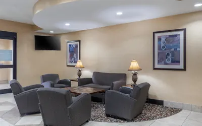 Photo 3 - Best Western Bastrop Pines Inn