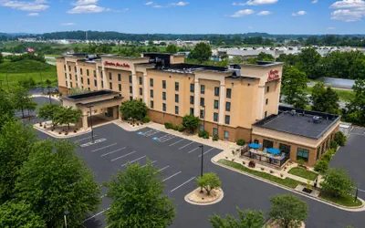 Photo 2 - Hampton Inn & Suites Woodstock, VA